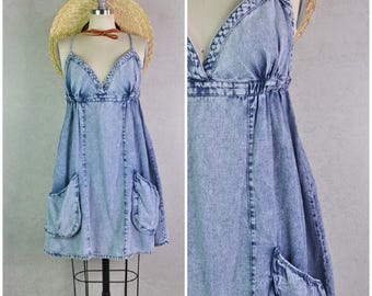 one step up acid wash pure cotton strappy elastic empire waist mini baby doll dress with oversized pockets . size m/l . y2k vintage