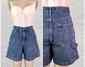 real comfort medium wash high rise denim carpenter shorts with pockets . 26" waist size xs . 90s vintage