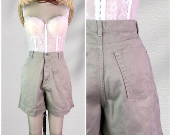 high sierra khaki denim pure cotton high rise mom shorts . 30" waist . 90s vintage