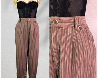 lizwear pure cotton brown burgundy pinstripe high rise pleated front tapered leg trousers with pockets . 29" waist . 90s vintage