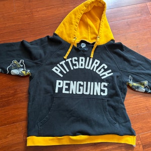 Pittsburgh Penguins Upcycled Hoodie (Medium)