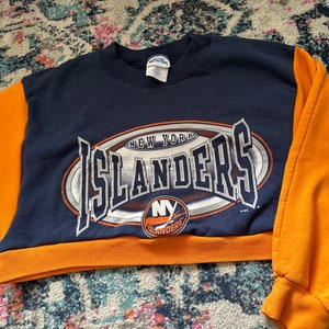 Shirtzi New York Islander, Vintage New York Islander Sweatshirt \ T-Shirt, Islanders Sweater, Islanders Shirt, Hockey Fan, Retro New York Ice Hockey