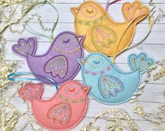 Embroidered Felt Bird Ornament, Summer Decor, Folk Art Hanging Bird
