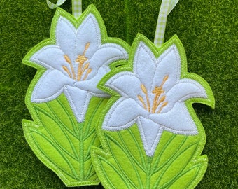 Easter Lily Ornament, Felt Lily Decoration, Easter Decoration, Spring Decor, White Lilies, Felt Easter Lily