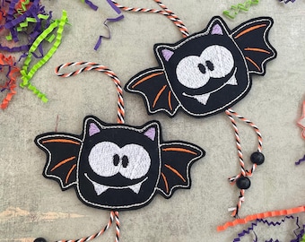 Felt Halloween Ornament, Bat Ornament, Halloween Decorations, Embroidered Felt Bat, Embroidered Halloween Decoration, Bat Felt