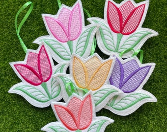 Spring Decorations, Tulip Ornaments,  Tulip Decorations,  Felt Tulips, Mothers Day Gift, Spring Ornaments, Embroidered Tulips
