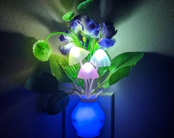 Color Changing Mushroom Night Light with Light Up Base (style 6)