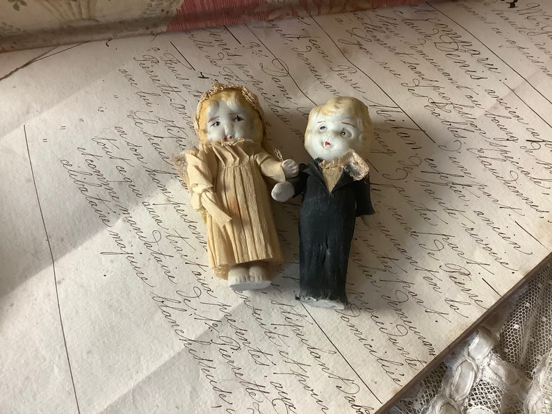 Antique bride and groom wedding cake topper image 3