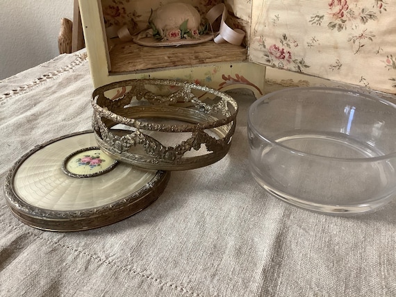 Lovely vintage powder jar with enamel roses and or