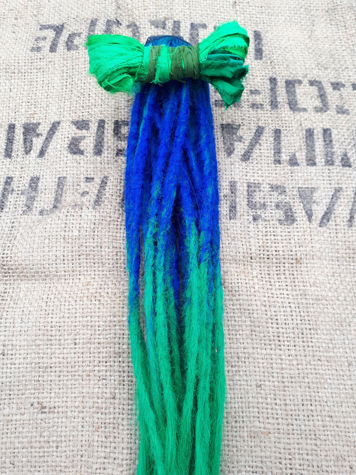 Synthetic Dreads Sea Foam Blue Green Ombre Dreadlock Clipins Single Weft Clip Dreads Set of 18