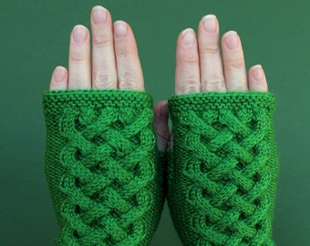 Grüne Handschuhe, Grüne Mitts, Fingerlose Fäustlinge, Handgestrickte fingerlose Handschuhe, Handschuhe & Fäustlinge, Geschenk für sie, Handschuhe für Frauen, Frühling