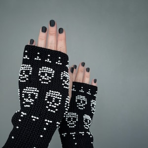 Skull Fingerless Gloves: Black Knitted Cotton Arm Warmers