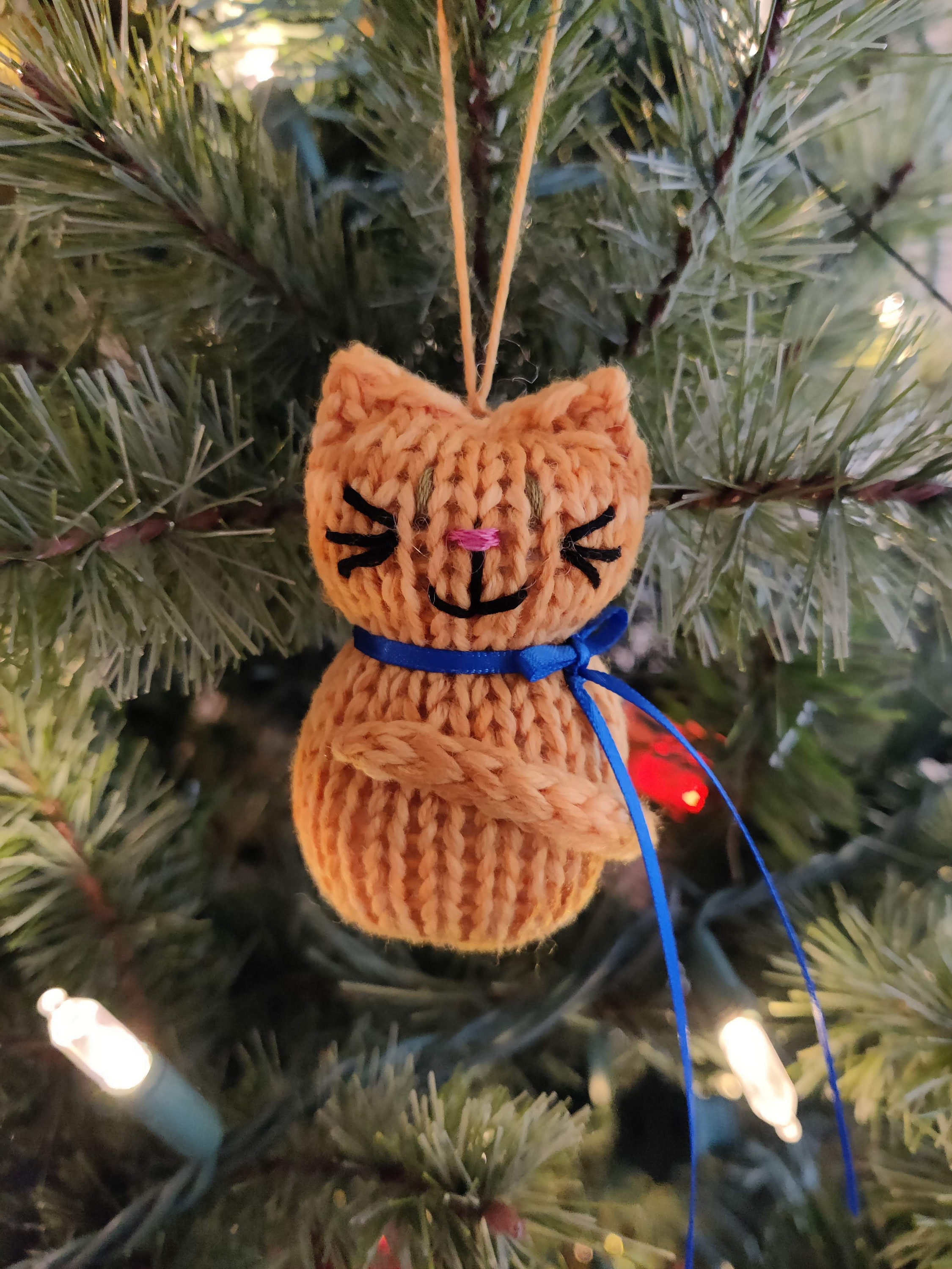 cat lovers christmas tree