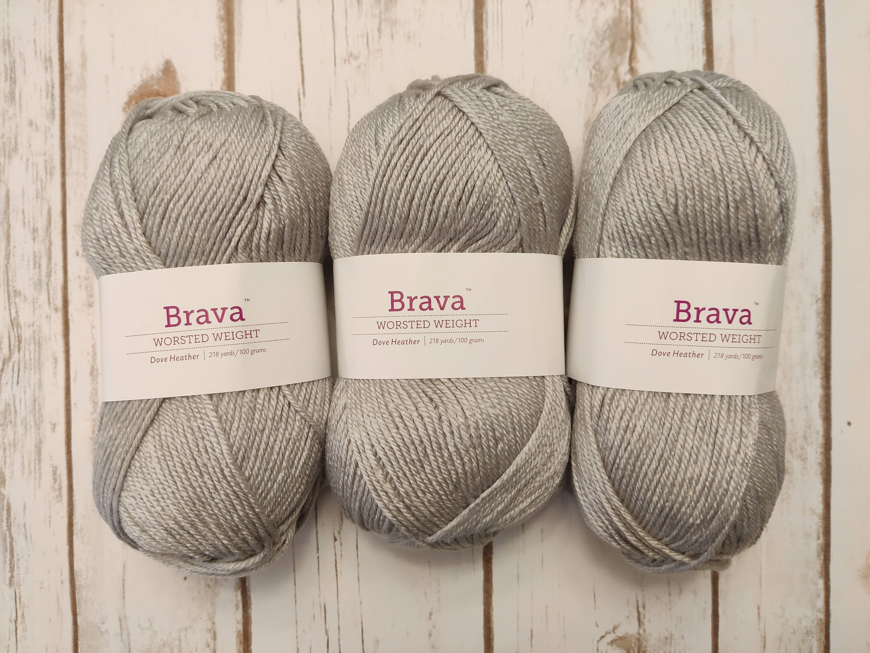 Brava Worsted Weight Yarn Review