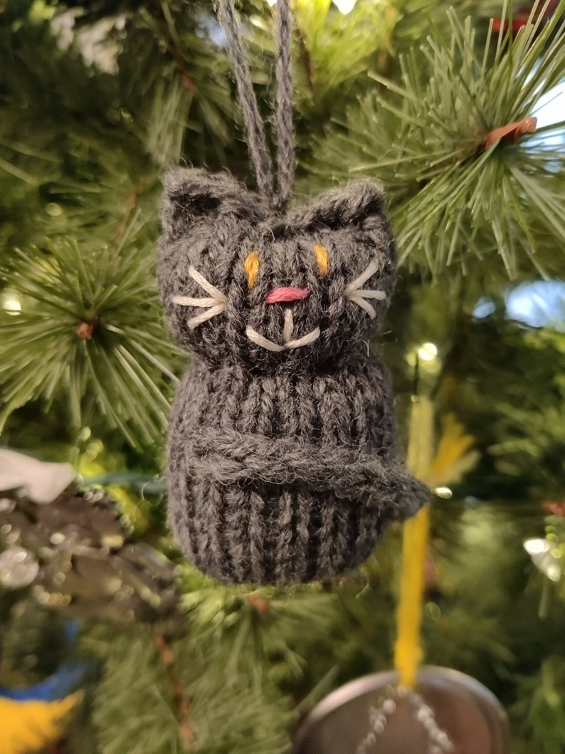 Dark Gray Cat Ornament, Handmade Knit, Hanging Decoration, Christmas Tree Trim, Rustic Decor, All Year Decoration image 1