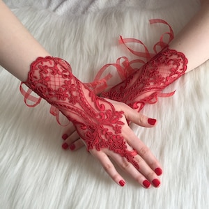 Wedding Red Gloves, Red Lace Bridal Glove, Sexy Red Glove, Evening Hand Accessories, Beach Wedding Fingerless Gloves, Wedding Photo Props,