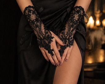 Bridal Black Lace Gloves, Fingerless Bridal Hand Cuffs