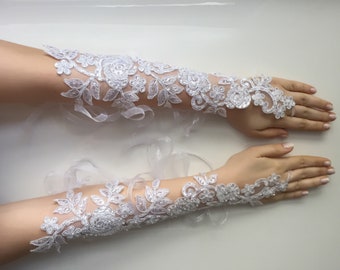 Wedding Gloves, Bridal Long Lace Gloves, Bridal Cuff Glove, Wedding white Accessories, French lace Accessories, Bridal wedding accessories