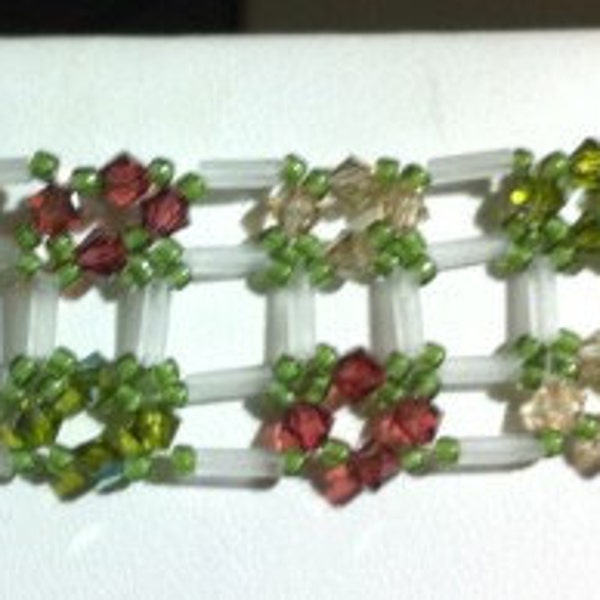 English Garden Lattice Bracelet