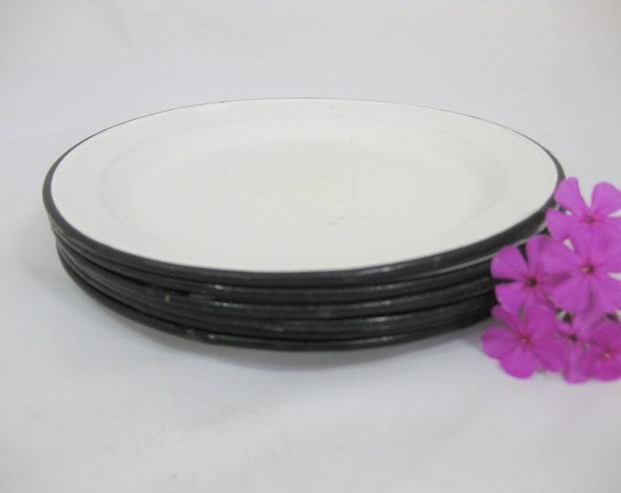Metal Camp Plates Enamelware Plates Vintage Enamel Ware Etsy