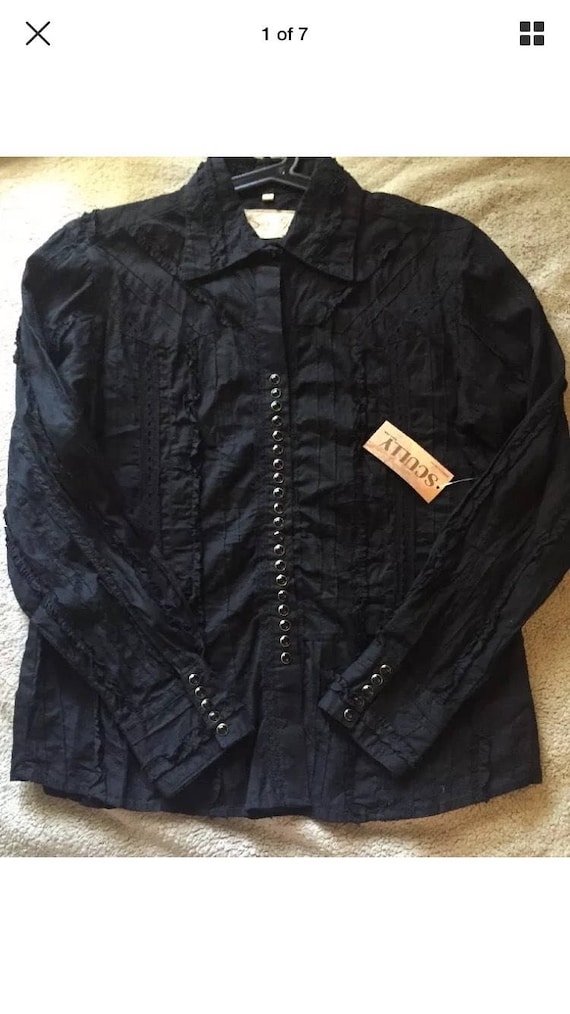 Scully Snap Down Top size med. NWT