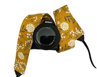 Mustard Woodland Floral Camera Strap / DSLR Camera Strap for Nikon, Canon, Sony and more / Fabric Camera Strap / Yellow Floral Strap