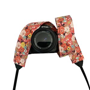 Floral Camera Strap / DSLR Camera Strap for Nikon, Canon, Sony and more / Fabric Camera Strap