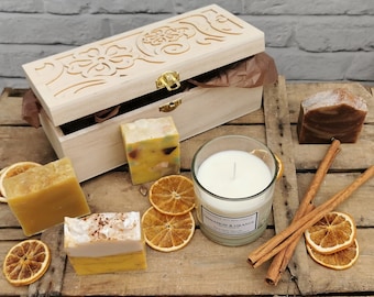 Personalised Luxury Autumn 5 Natural Soaps and Glass Candle Gift Set in Wooden