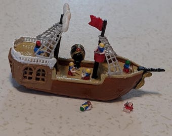 懐かしいミニチュア海賊船のおもちゃ - Etsy 日本