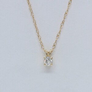 Yellow Gold Natural Diamond Pendant