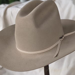 John B. Stetson 4X Beaver Western Cowboy Hat 6 7\8, Silver Belly, Rancher, Excellent Vintage Condition