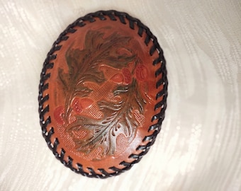 Men's Western Belt Buckle, Tooled Leather, Brown, Lacing, Oak Leaf and Acorn design Handmade in the USA, Excellent Vintage Condition