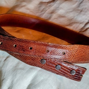 Women's Alexander Lizard Belt, Brown 28 Sm 1 1\8" W. Handcrafted, Superb Vintage Condition! Add your own buckle. image 2