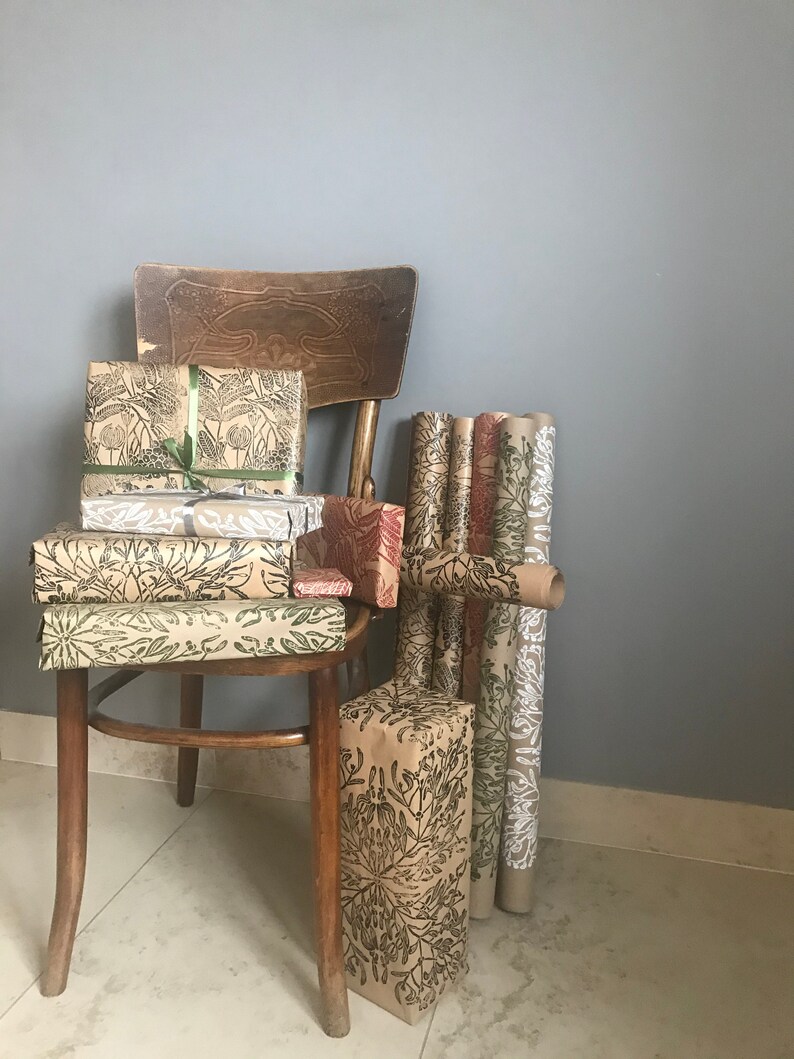 Gift wrapping paper linoblock printed hand printed paper Mistletoe