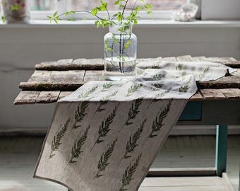 Linen table runner linoblock printed Bent pattern