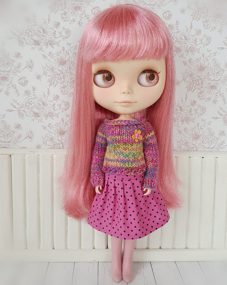 Pretty pink and yellow knitted jumper and skirt set for Blythe image 3