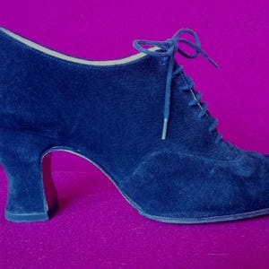 Zwart suède Johnny Moke London barokschoenen veterschoenen Louis hakken Victoriaanse schoenen Edwardiaanse veters designer goth EU39 UK6 US8.5