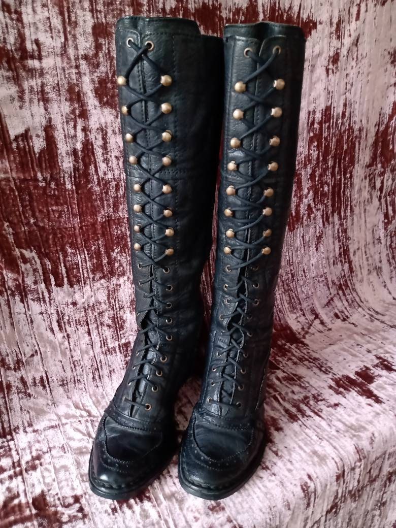 victorian style lace up boots