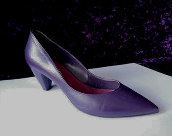 80年代の靴、紫の靴、尖った靴、紫のパンプス、80年代の靴、尖ったつま先の靴、80年代のパンプス、明るい色の靴、EU38、UK5、US7