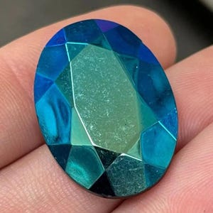 1 Vintage Blue Iris German Cushion Back Oval Glass Stone