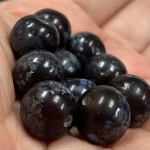 10 Vintage Red Garnet Round Glass Beads #8462