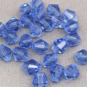 25 Vintage Blue Sapphire Faceted Bicone Glass Beads
