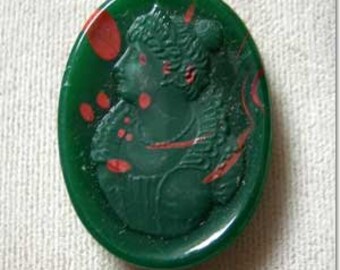 1 Vintage Large Green Cameo Oval Glass Cabochon #8399