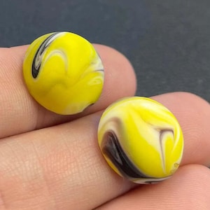 2 Vintage Japan Yellow Swirl Matte Round Glass Cabochons