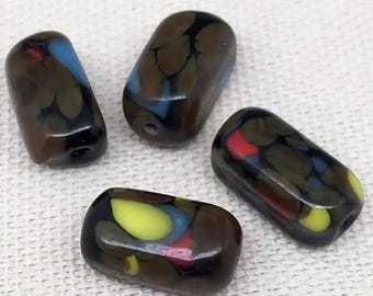 4 vintage bruine Japanse rechthoekige glaskralen