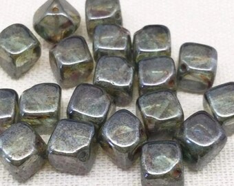 25 Green Czech Picasso Transparent Cube Glass Beads