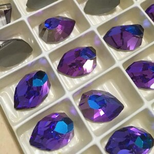 1 Vintage Heliotrope Swarovski Crystal Cabochon