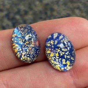 4 Vintage Blue Foil Japan Oval Glass Cabochons