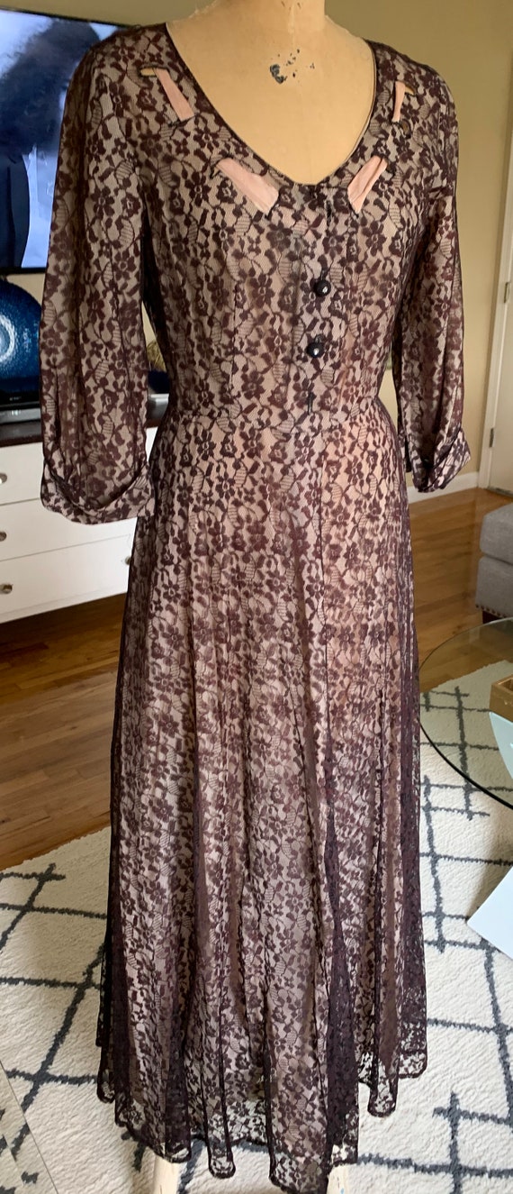 1950’s Brown Lace Dress w Ribbon Detail - image 4