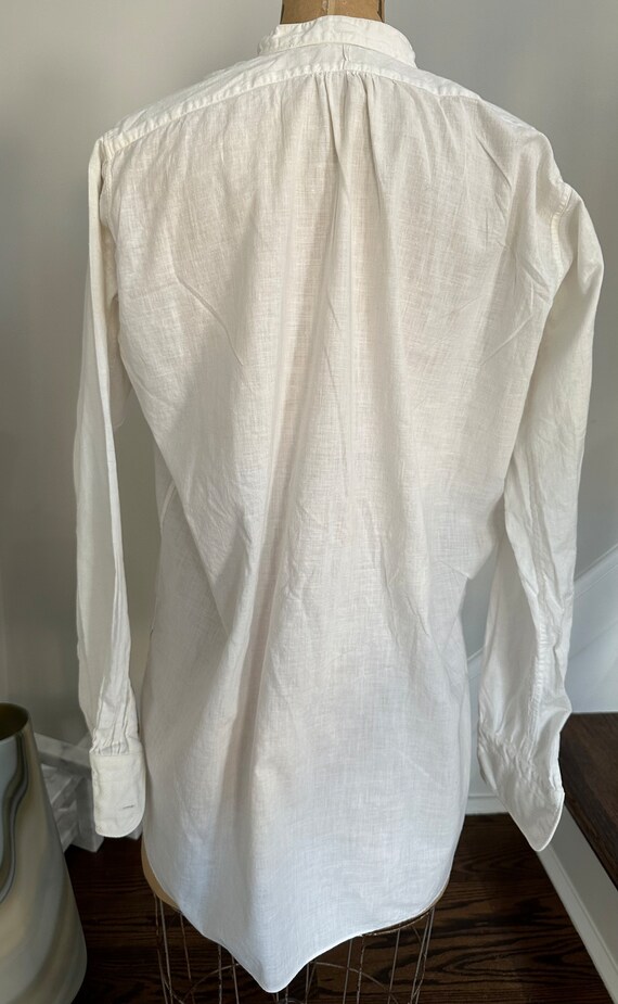 Victorian Style Men’s White Linen Blouse - image 3